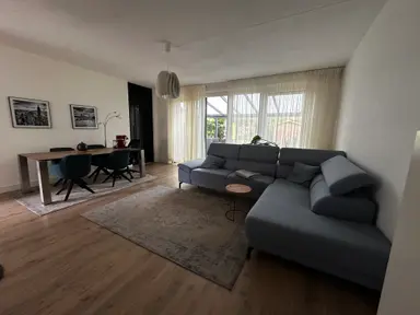 55m2 Camera in affitto per 1570€/mese a Mangostraat, Almere
