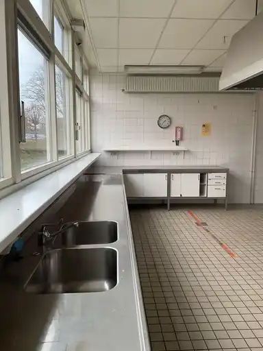 35m2 anti-squat to rent for 300€/month in Uithuizen