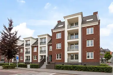 63m2 flat to rent for 1203€/month in Secretaris van Rooijstraat, Vught