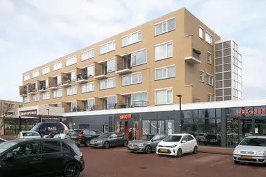 88m2 apartment to rent for 1655€/month in Reigerlaan 227, Capelle aan den IJssel