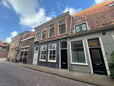 77m2 room to rent for 610€/month in 4e Binnenvestgracht 2, Leiden