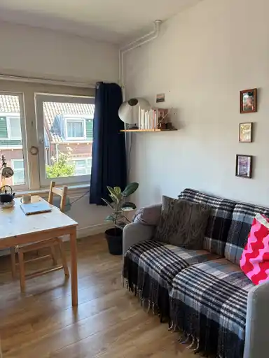 15m2 room to rent for 700€/month in Evertsenstraat, Leiden
