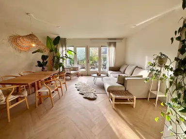 109m2 Haus zur Miete für 2395€/Monat in Domineestuin, Zaandijk