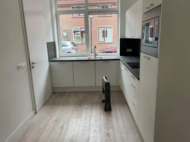 138m2 Casa in affitto per 1985€/mese a Laaresstraat, Enschede