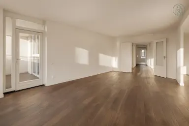 88m2 flat to rent for 2650€/month in Van Hallstraat, Amsterdam