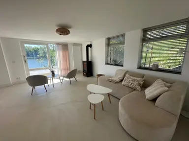 104m2 maison à louer pour 2295€/mois à Waalbandijk, Druten