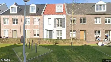 124m2 house to rent for 1435€/month in Thoden van Velzenstraat, Zwolle
