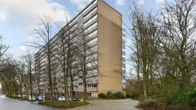 89m2 apartment to rent for 955€/month in Jan Campertlaan 24, Delft