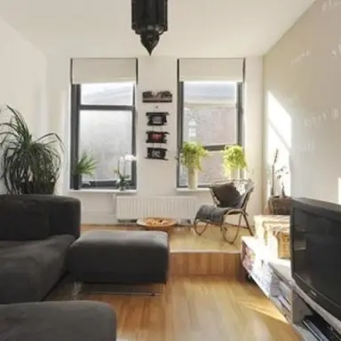 27m2 Kamer te huur voor 605€/maand in Dierenselaan 48, The Hague