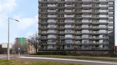 96m2 apartment to rent for 820€/month in Geessinkweg 73, Enschede