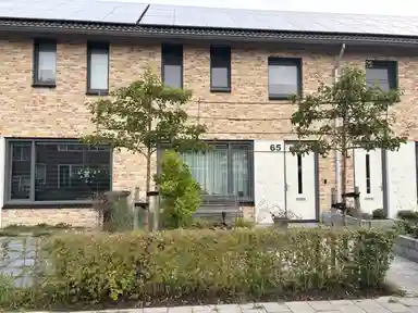 m2 house to rent for 932.93€/month in Het Blauwgras 65, Drachten