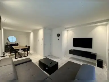 50m2 Appartamento in affitto per 670€/mese a Kanaalstraat, Amsterdam