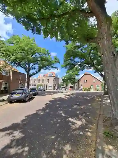 65m2 house to rent for 932.93€/month in Jan Willem Frisostraat 52, Delft