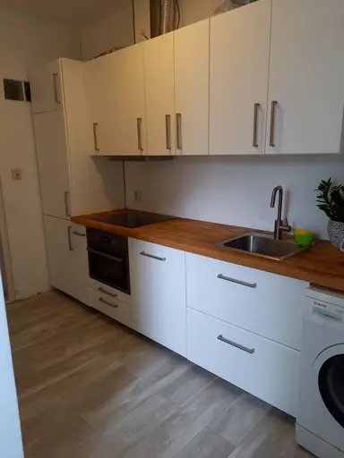 15m2 Kamer te huur voor 650€/maand in Vinkensteynstraat, The Hague