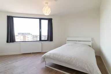 70m2 Kamer te huur voor 480€/maand in Escamplaan, The Hague