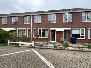 64m2 house to rent for 932.93€/month in Stenenbaak 32, Ouddorp
