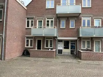 m2 flat to rent for 591.53€/month in Anjelierstraat 35, Steenwijk