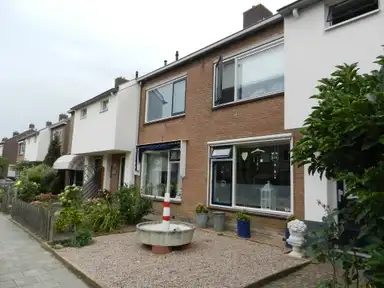 95m2 house to rent for 764.14€/month in Van Dokkumstraat 7, IJsselmuiden