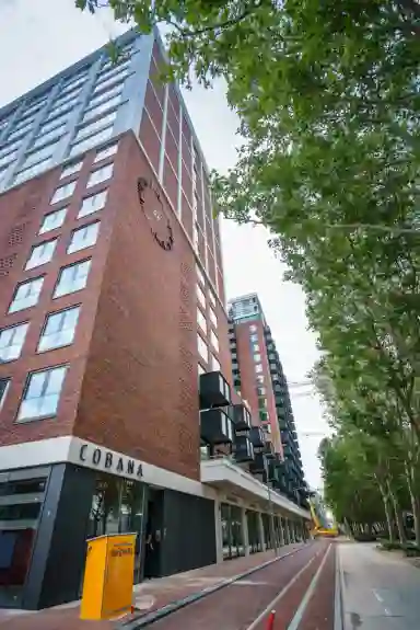 65m2 apartment to rent for 1685€/month in Brede Hilledijk 150B, Rotterdam