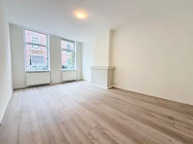 80μ² Διαμέρισμα προς ενοικίαση για 2025€/μήνα σε Van Brakelstraat 105, The Hague