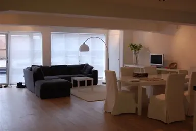 145m2 flat to rent for 1720€/month in Rotterdamsekaai, Middelburg