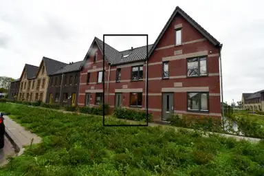 120m2 huis te huur voor 1228€/maand in Koningsweg, Puiflijk