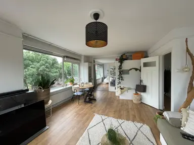 81m2 apartment to rent for 1398.34€/month in Statenweg 141B, Rotterdam