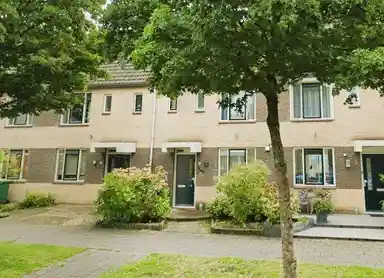 131m2 Haus zur Miete für 3250€/Monat in Willem Andriessenlaan, Amstelveen