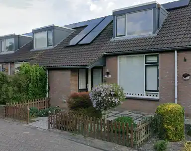 m2 house to rent for 713€/month in Hofstee 12, Zuid-Beijerland
