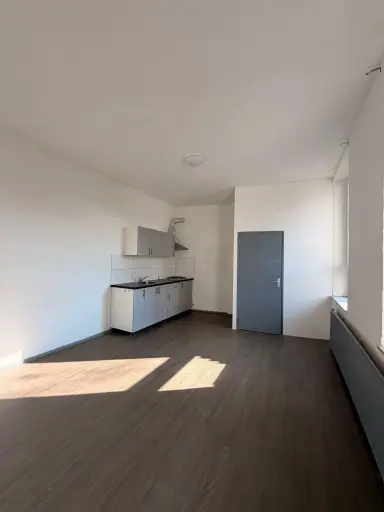 16m2 Chambre à louer pour 520€/mois à Schaesbergerweg, Heerlen