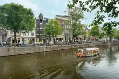 56m2 apartment to rent for 3500€/month in Singel, Amsterdam
