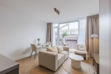 40m2 apartment to rent for 1850€/month in Hoofdweg, Nieuw-Vennep