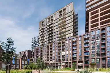 57m2 Appartement à louer pour 1270€/mois à Kasteellaan, The Hague