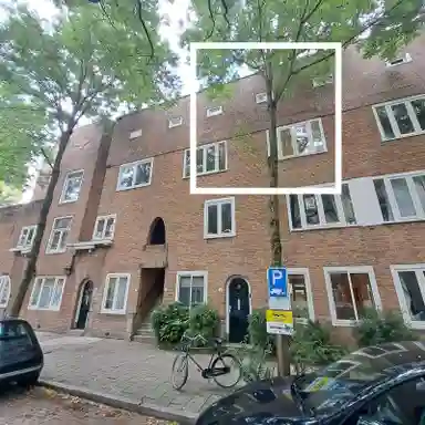 101m2 Appartement à louer pour 932.93€/mois à IJselstraat 6-1, Amsterdam