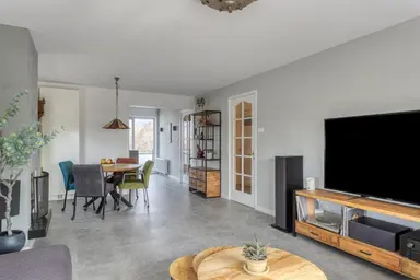 138m2 Flat zur Miete für 2650€/Monat in Oosteinderweg 589A, Aalsmeer