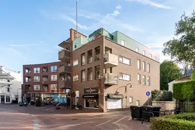 92.26m2 Appartement te huur voor 1695€/maand in Damstraat 6M, Leidschendam