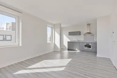 81m2 apartment to rent for 1825€/month in 1e Lulofsdwarsstraat, The Hague