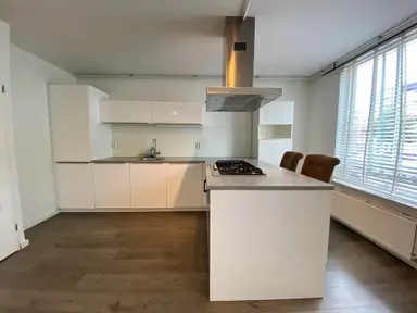 64m2 Appartement à louer pour 2350€/mois à Alfred Döblinstraat 148, Amsterdam