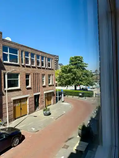 17m2 studio à louer pour 945€/mois à Zaanstraat, The Hague