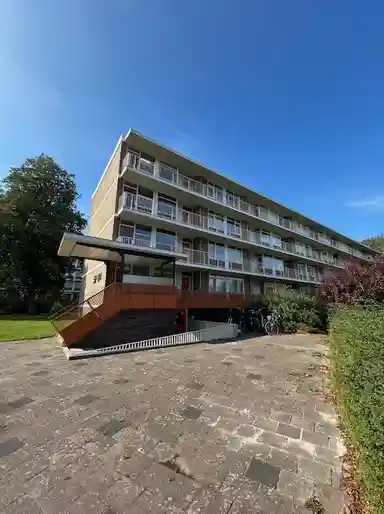 m2 Appartement à louer pour 713.02€/mois à Eburonenstraat 84, Apeldoorn