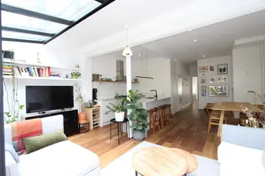 59m2 apartment to rent for 2300€/month in Eerste Atjehstraat 25-3, Amsterdam