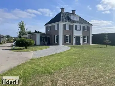 250m2 Haus zur Miete für 2950€/Monat in Veerweg, Eck en Wiel