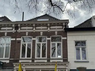 105m2 Appartement à louer pour 1695€/mois à van Goorstraat, Breda