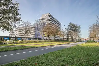 63m2 Appartement à louer pour 1650€/mois à Vijfhagen, Breda