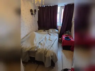 100m2 house to rent for 677€/month in Sijsjesstraat, Amsterdam