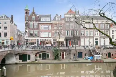 82m2 apartment to rent for 1584€/month in Oudegracht, Utrecht