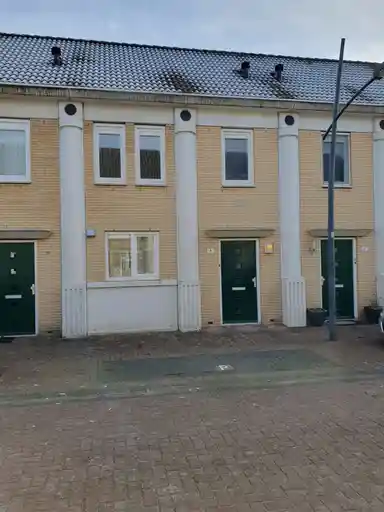 94m2 house to rent for 1035€/month in Waagmeester, Assendelft