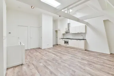 61m2 Appartamento in affitto per 2950€/mese a Amsterdam
