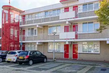 40m2 flat to rent for 713.02€/month in Weegschaal 34, Katwijk