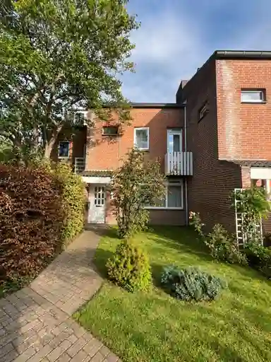 133m2 house to rent for 2245€/month in Calfvense Bosloop, Tilburg